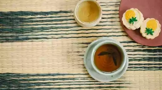 Tulsi tea benefits on headaches and immunity