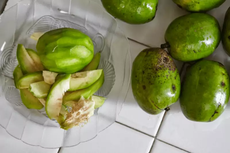 fruit name starting with a- ambarella green fruit